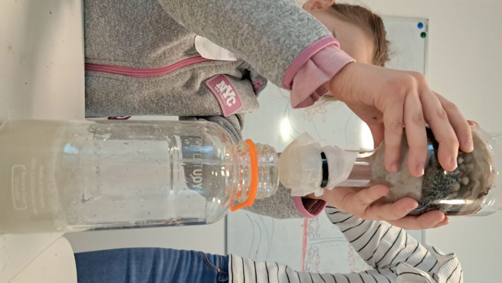 Djeca na STEM radionici u Zagrebu